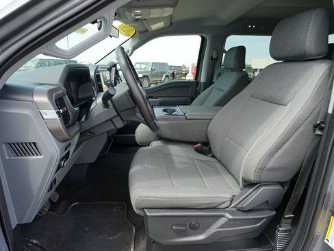 Used 2025 Ford F150 XLT w/ Equipment Group 301A Standard AWD/4WD image 17