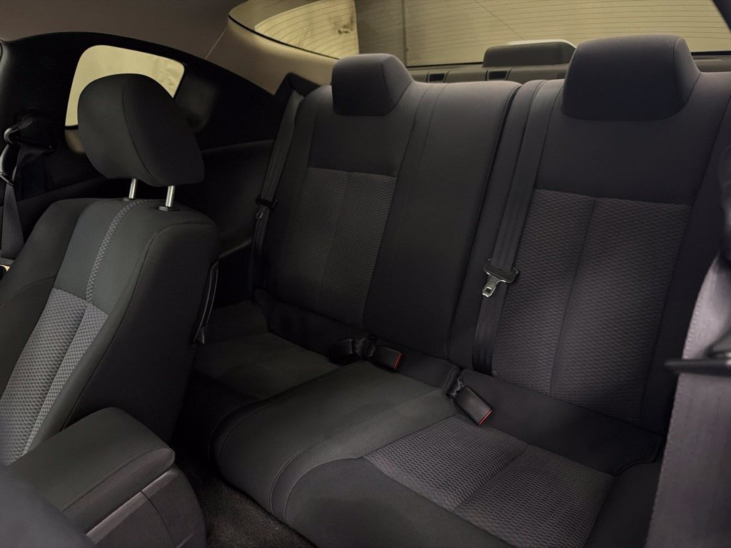 Used 2009 Nissan Altima 3.5 SE FWD image 22