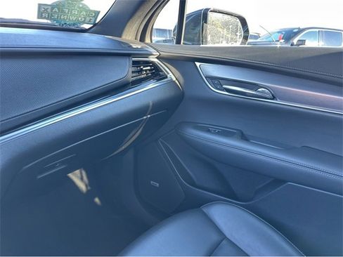 Certified 2022 Cadillac XT6 Luxury image 27