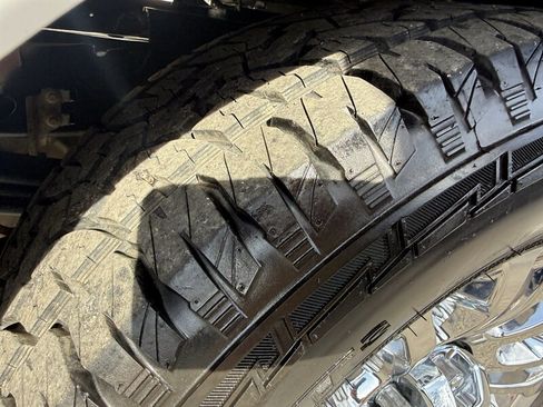 Used 2022 Ford F250 XLT w/ XLT Premium Package image 8