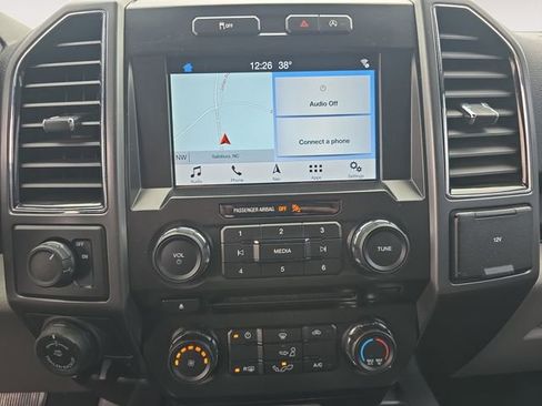 Used 2017 Ford F150 XLT w/ Equipment Group 301A Mid image 10