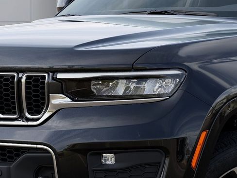 New 2025 Jeep Grand Cherokee L Overland w/ Advanced Protech Group III image 10