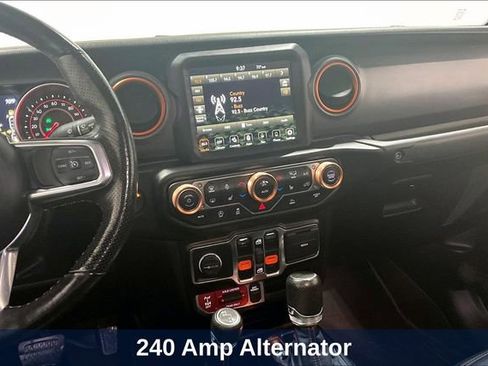 Used 2022 Jeep Gladiator Mojave w/ LED Lighting Group AWD/4WD image 13