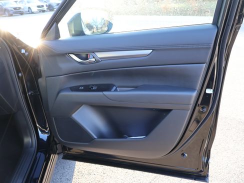New 2025 MAZDA CX-5 AWD 2.5 S w/ Preferred Package image 9