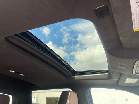 Used 2024 GMC Sierra 2500 Denali Ultimate w/ Max Trailering Package image 18