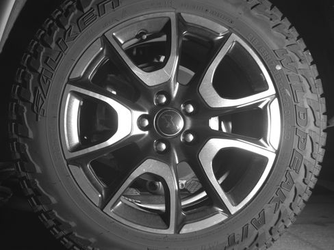 Used 2025 Jeep Compass Trailhawk AWD/4WD image 14