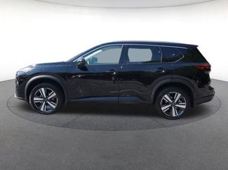 Certified 2024 Nissan Rogue SL video 2