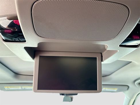 Used 2022 Honda Pilot Touring image 26