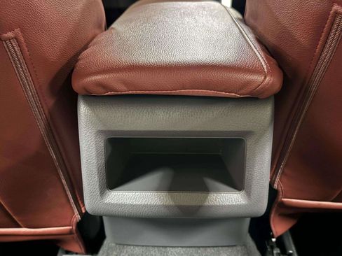 Used 2021 Toyota Camry SE FWD image 42