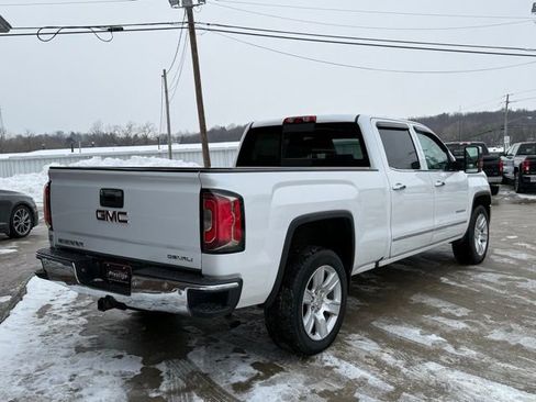 Used 2017 GMC Sierra 1500 SLT w/ SLT Premium Package image 16