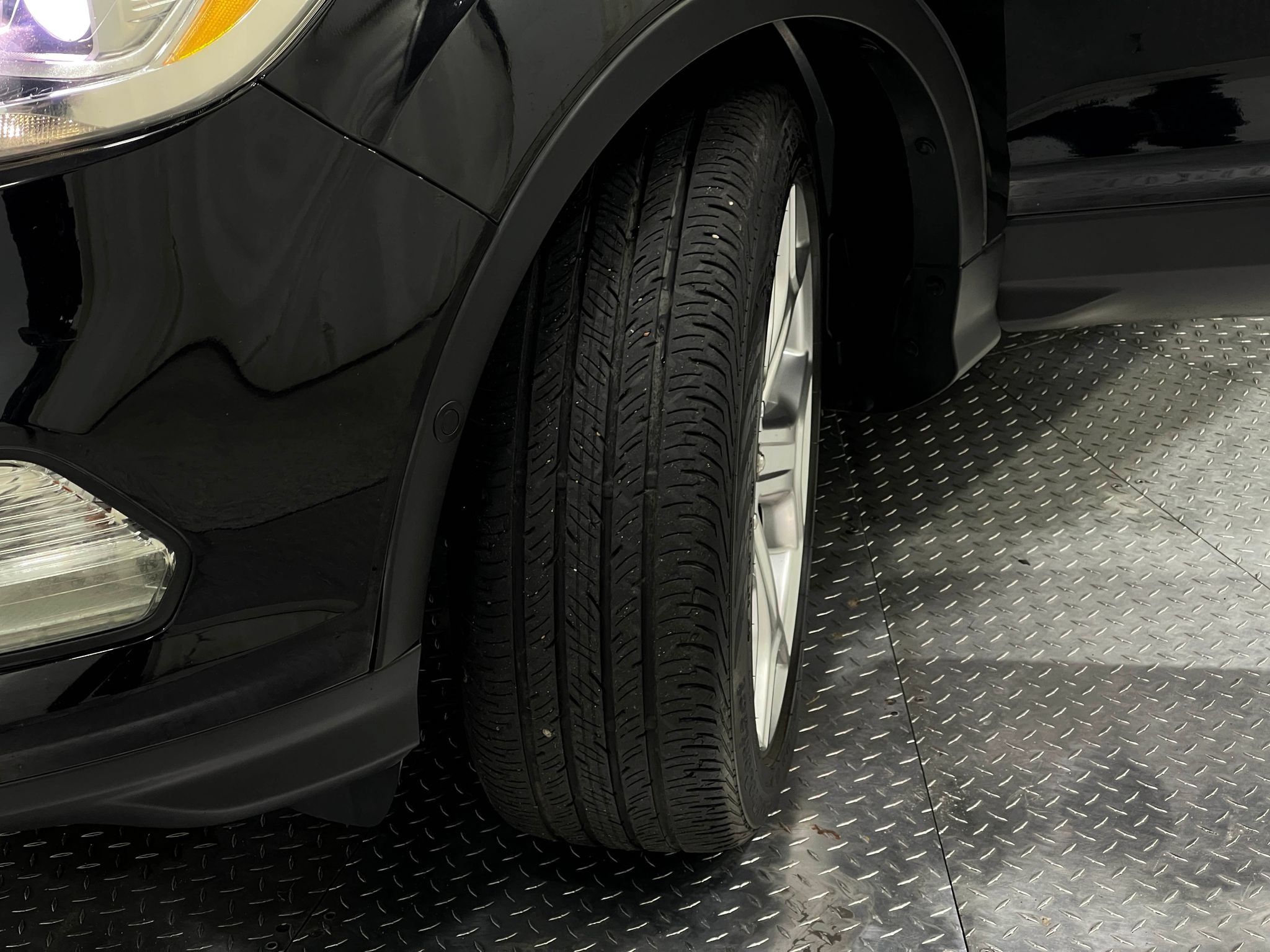 Used 2019 Ford Escape Titanium FWD image 36