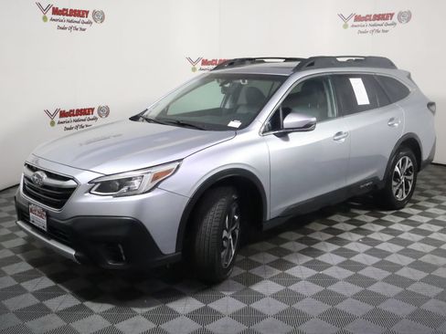 Used 2020 Subaru Outback Limited AWD/4WD image 16