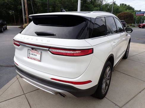 Certified 2022 Lincoln Corsair AWD w/ Premium Package image 6