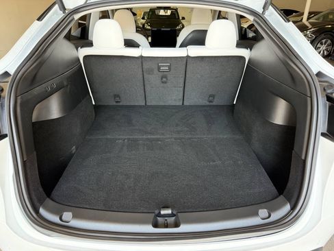 Used 2020 Tesla Model Y Performance AWD/4WD image 24