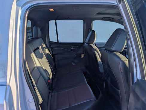 Used 2022 Honda Ridgeline Black Edition image 11