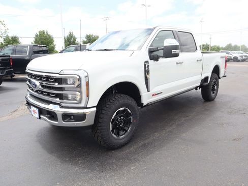 New 2026 Ford F250 King Ranch w/ Tremor Off-Road Package AWD/4WD image 11