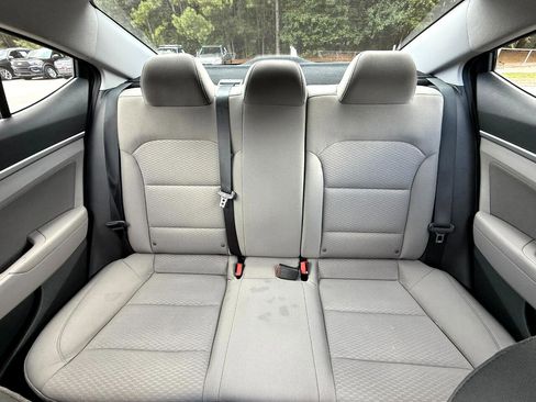 Used 2019 Hyundai Elantra Value Edition image 16