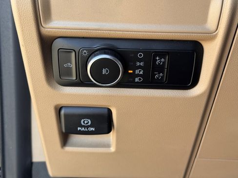 Certified 2023 Ford F150 XLT image 24