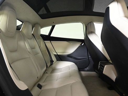 Used 2018 Tesla Model S 75D image 17