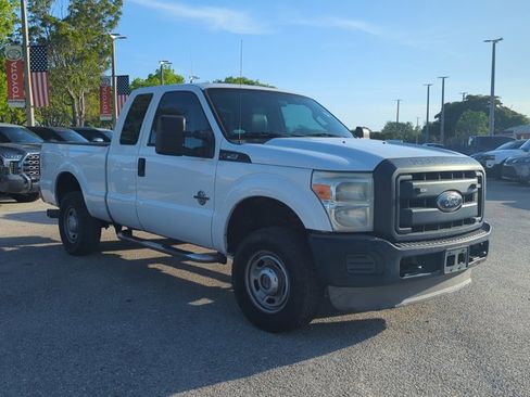 Used 2013 Ford F250 XL AWD/4WD image 4