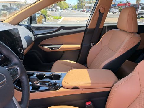 Used 2025 Lexus NX 350 AWD w/ Cold Area Package image 6