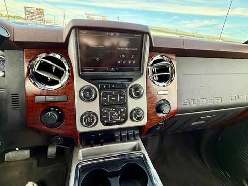 Used 2014 Ford F350 King Ranch AWD/4WD image 12