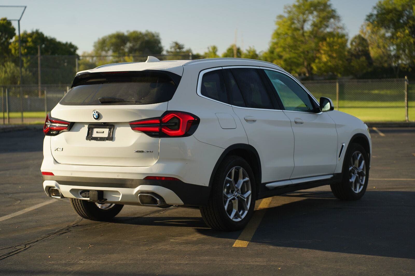 Used 2023 BMW X3 xDrive30i w/ Premium Package AWD/4WD image 5