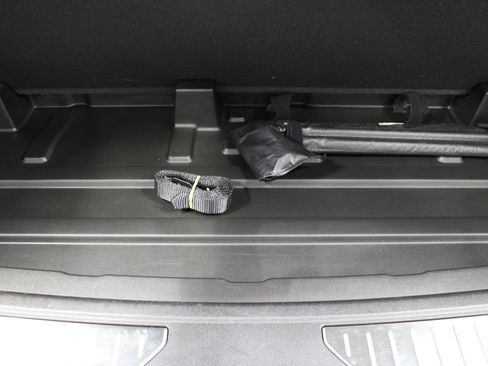 Used 2023 GMC Yukon Denali w/ LPO, Floor Liner Package AWD/4WD image 46