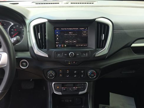 Used 2022 GMC Terrain SLE w/ Fleet Convenience Package AWD/4WD image 25
