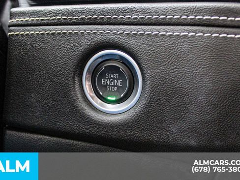 Used 2025 Cadillac Escalade Sport w/ LPO, ONYX Package image 28