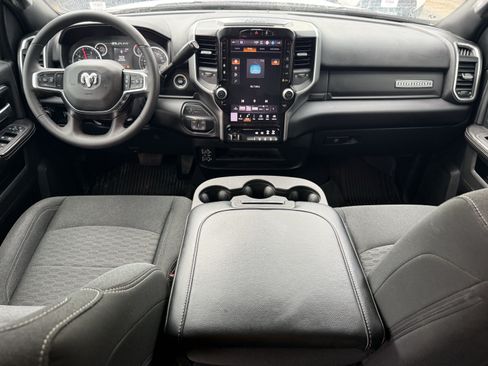 Used 2025 RAM 2500 Big Horn AWD/4WD image 14
