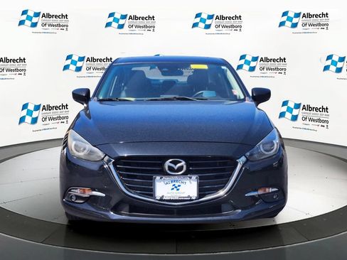 Used 2018 MAZDA MAZDA3 Grand Touring FWD image 8