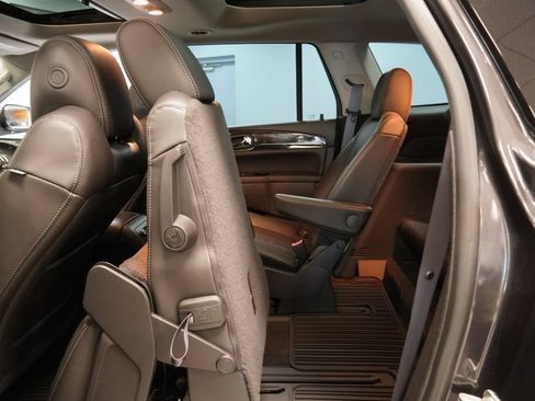 Used 2015 Buick Enclave Leather w/ Trailering Package FWD image 29