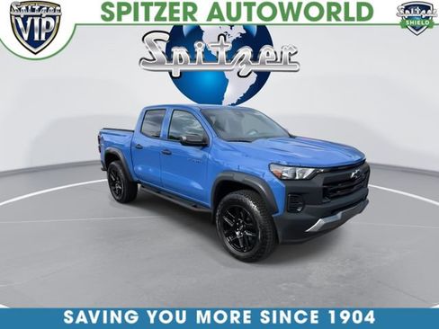 Used 2025 Chevrolet Colorado Trail Boss AWD/4WD image 4