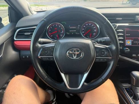 Used 2018 Toyota Camry XSE w/ Driver Assist Package FWD image 11