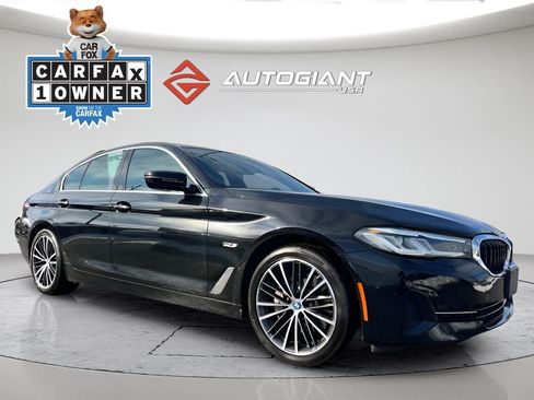 Used 2023 BMW 530e xDrive AWD/4WD image 10