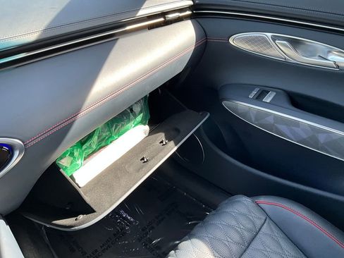 Used 2025 Genesis GV70 3.5T Sport w/ Sport Advanced Package image 33