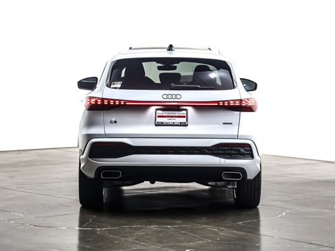 New 2025 Audi Q5 Premium Plus image 3