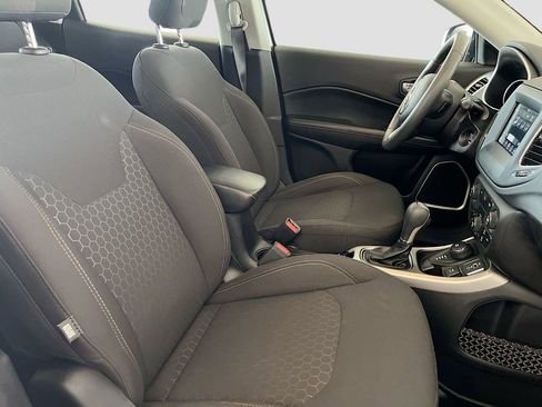 Used 2019 Jeep Compass Sport AWD/4WD image 29