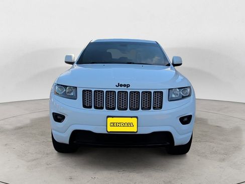 Used 2015 Jeep Grand Cherokee Altitude AWD/4WD image 8