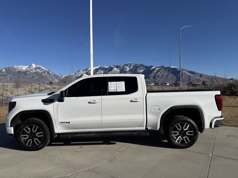 Used 2023 GMC Sierra 1500 AT4 w/ Technology Package image 2