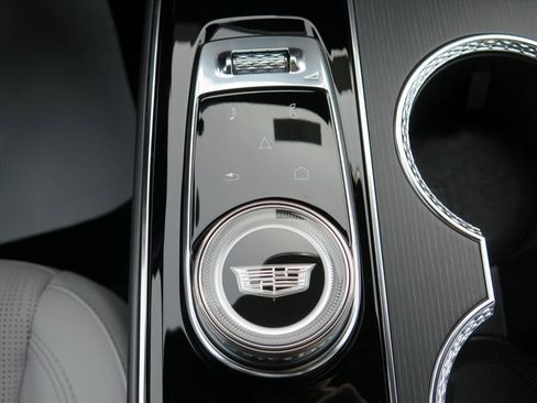 New 2026 Cadillac Lyriq Premium Luxury image 17