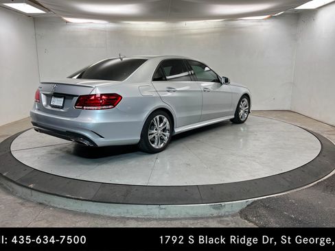 Used 2016 Mercedes-Benz E 350 Sedan image 5