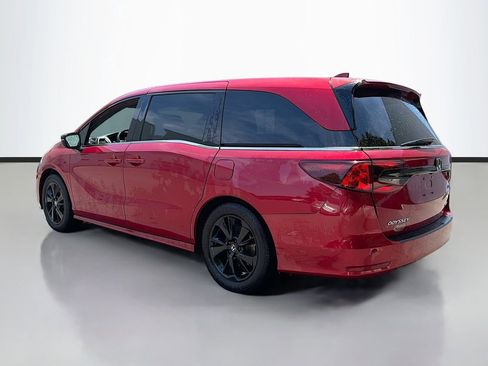 Used 2023 Honda Odyssey Sport image 8
