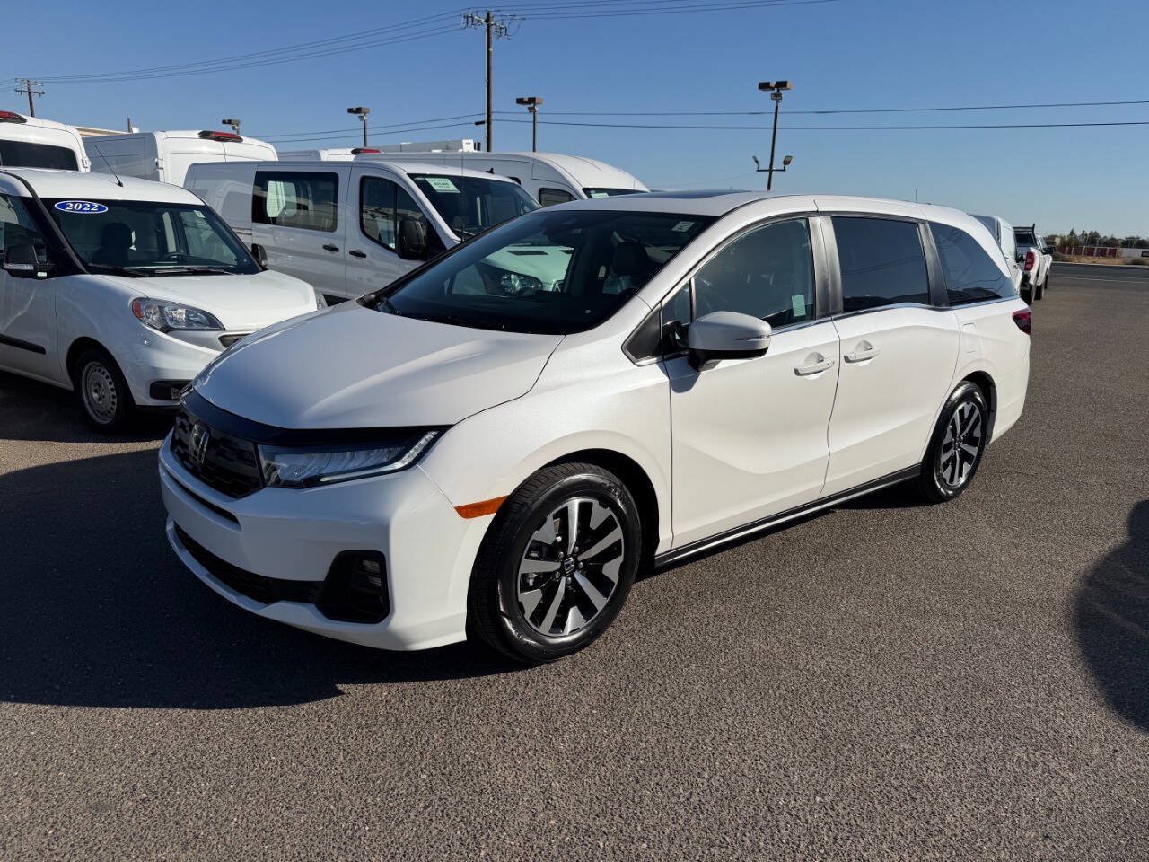 Used 2025 Honda Odyssey EX-L image 4
