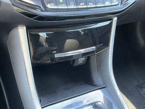 Used 2017 Honda Accord LX image 16
