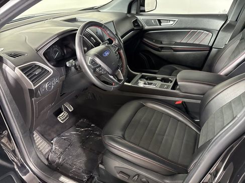 Used 2022 Ford Edge ST-Line image 14