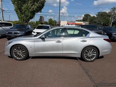 Used 2020 INFINITI Q50 Luxe AWD/4WD image 4