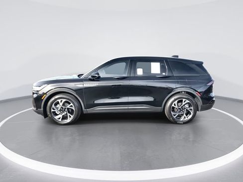 Used 2025 Lincoln Nautilus Premier w/ Jet Appearance Package image 5