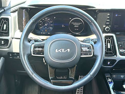 Used 2022 Kia Sorento SX FWD image 29